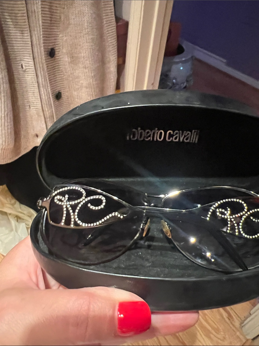 Roberto Cavalli Black Aviator Sunglasses with Smoke Lenses - Picture 3 of 6